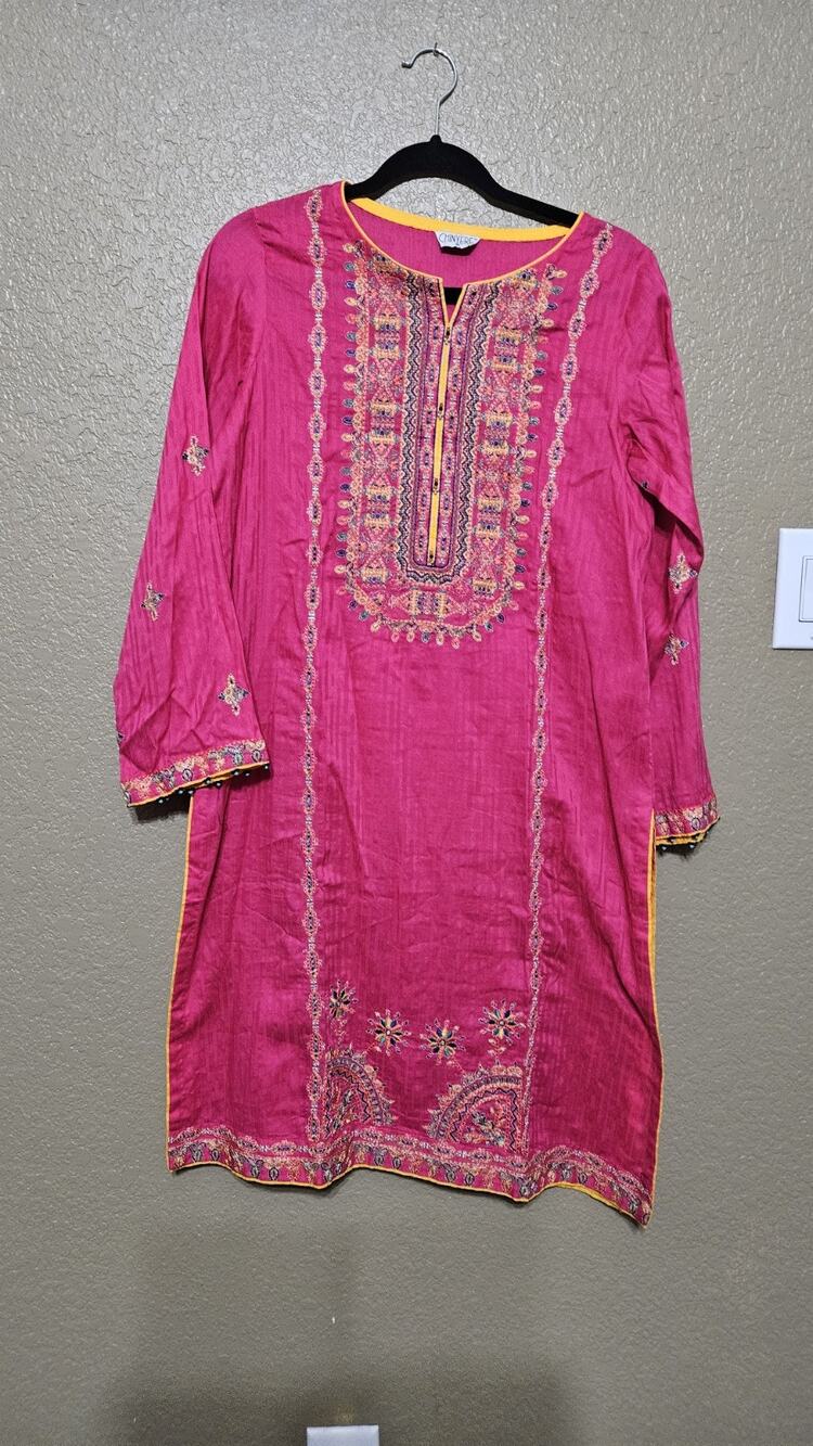 Medium Size Chinyere Brand pakistani kameez Dupatta Cotton Lawn
